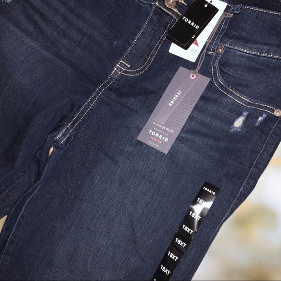 Torrid blue jean jeggins!! Nwt - Picture 6 of 11